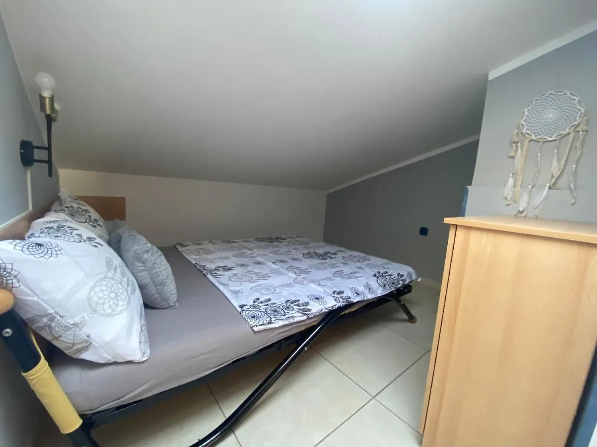 Apartments Mare Pula