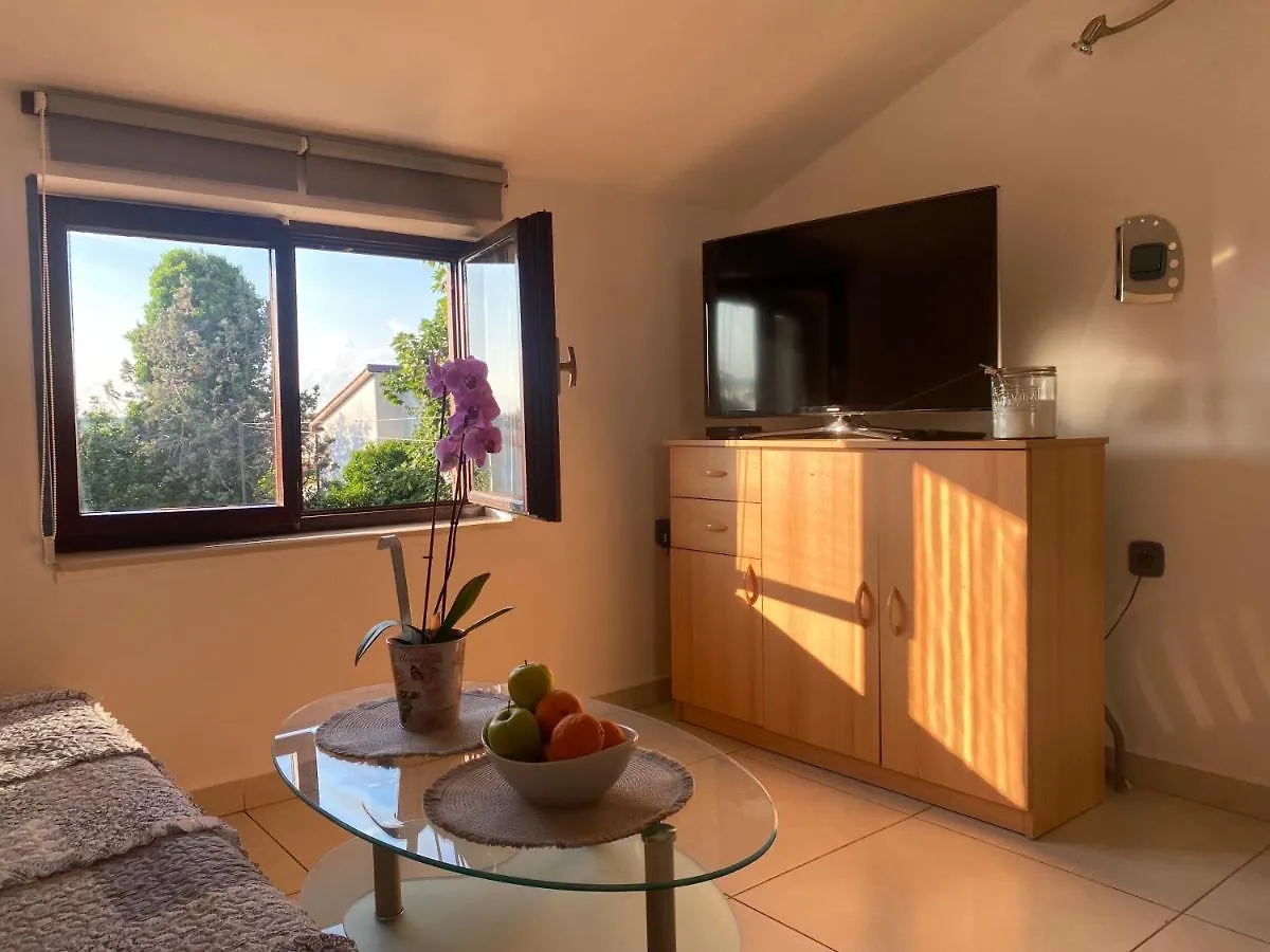 Apartments Mare Pula