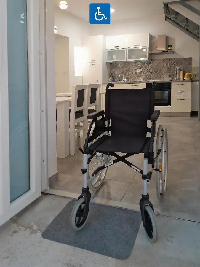 Apartments Mare Pula