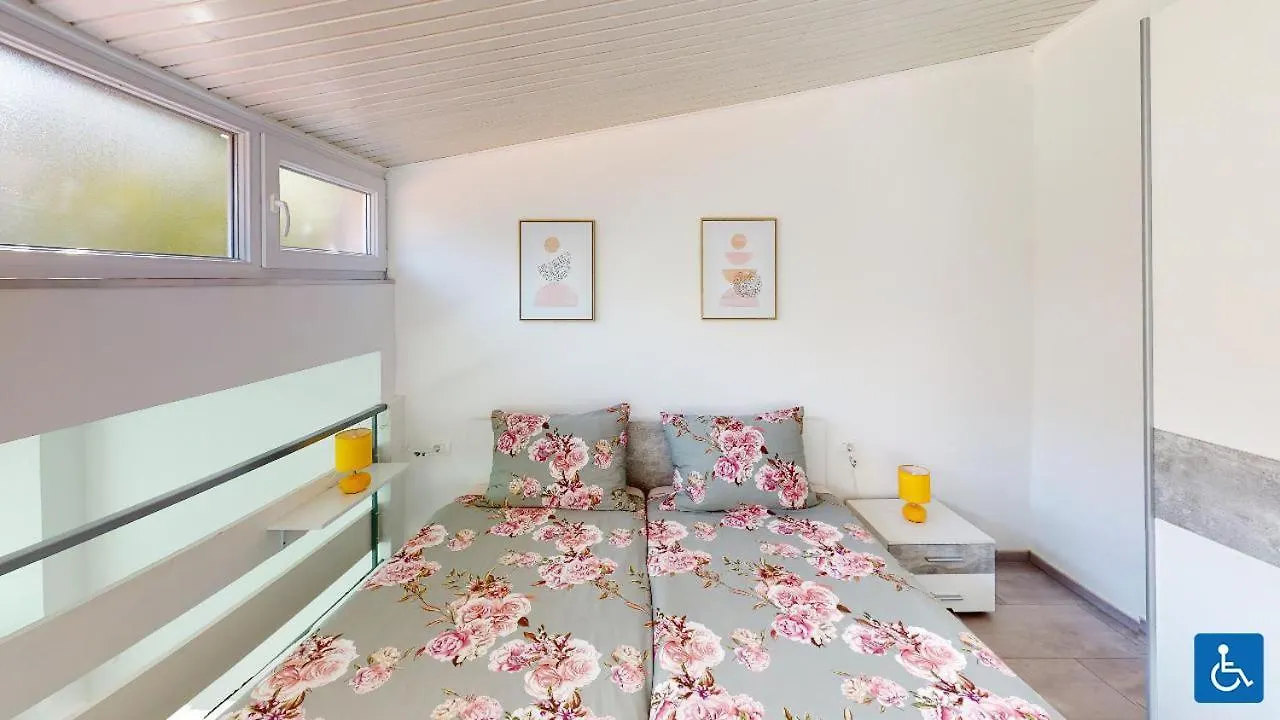 Apartments Mare Pula