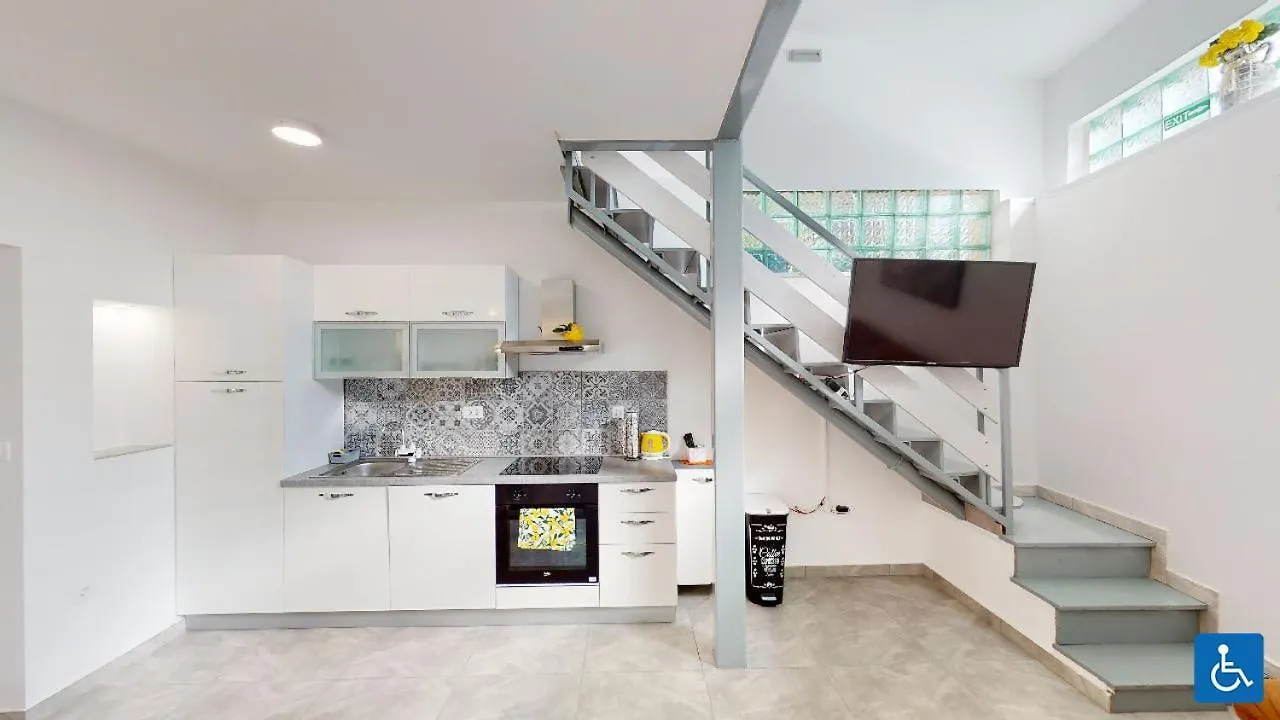 Apartments Mare Pula