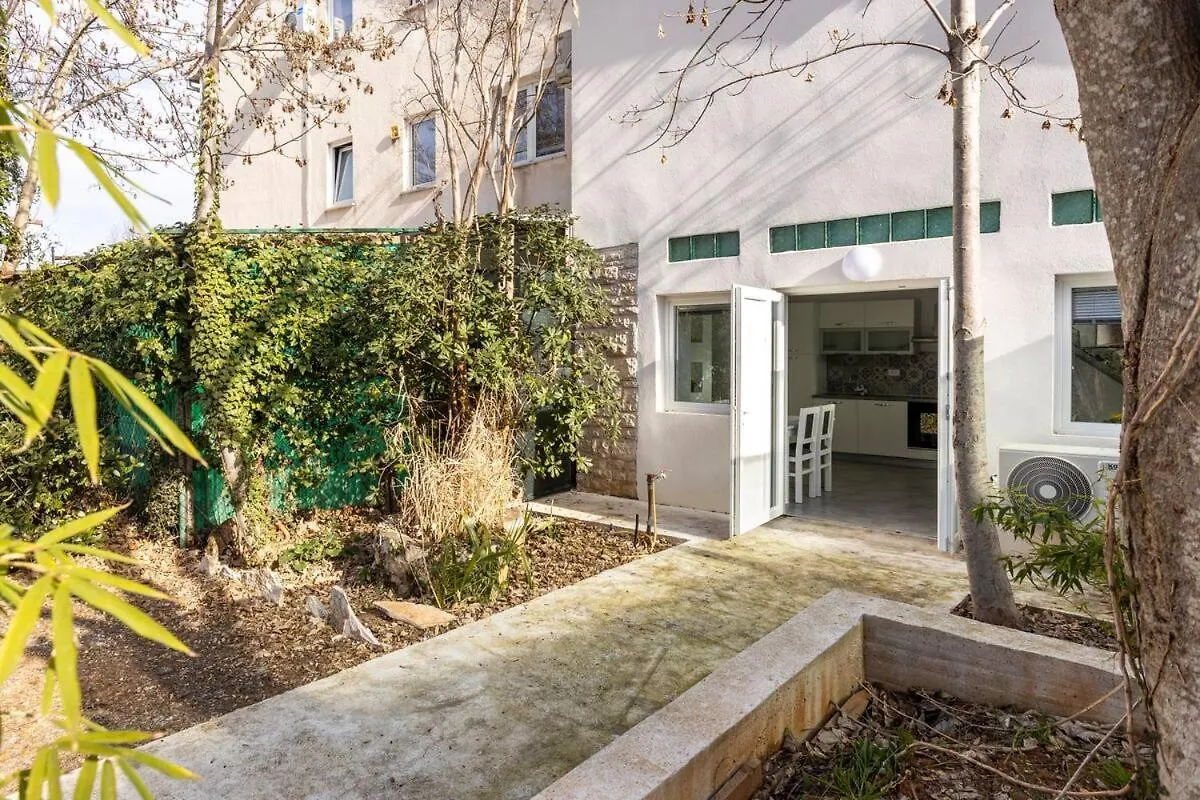 Apartments Mare Pula Croatia