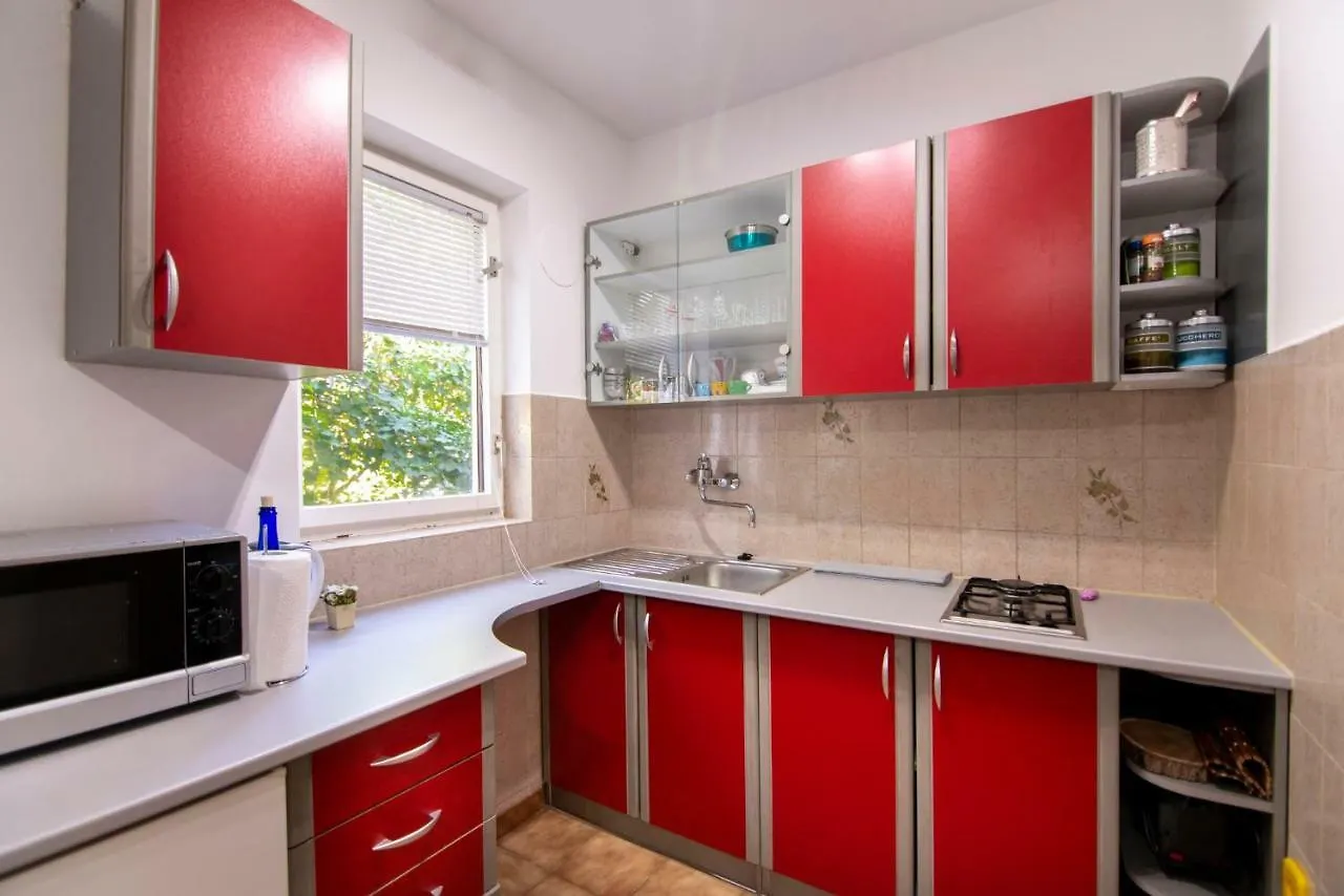 Apartments Mare Pula 0*,  Croatia